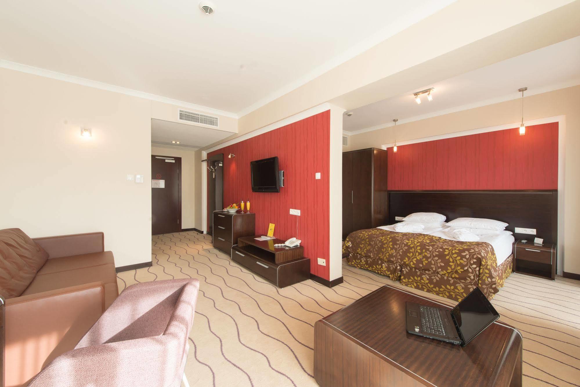 Leda - Adults Only Hotel 4*